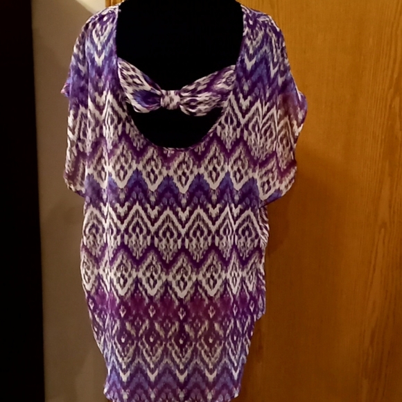 Torrid sheer coverup purple patterned open back - Picture 4 of 7